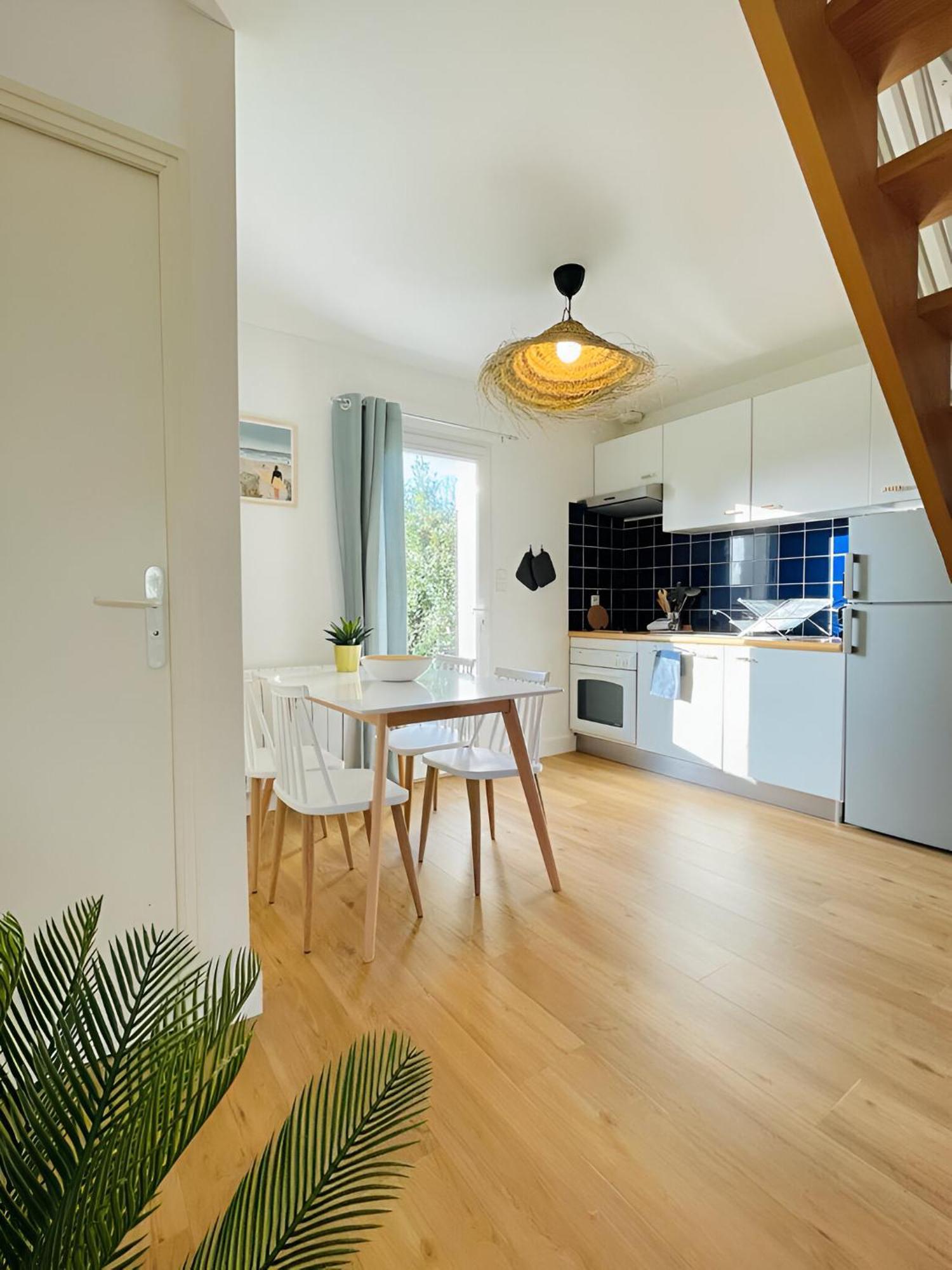 Bord De Mer, Maison Paisible Et Renovee A Penvins سارزو المظهر الخارجي الصورة